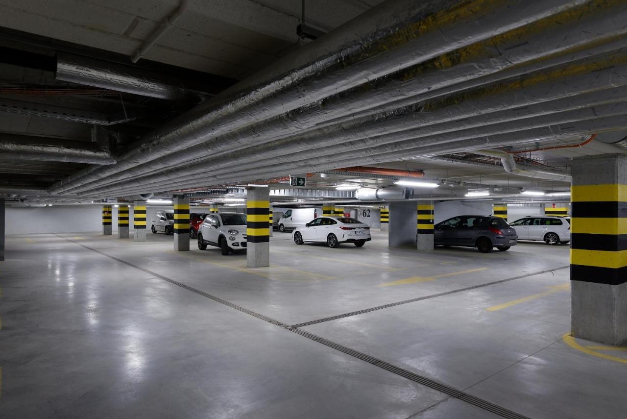 Zentrum II Apartament Parking By Impero Poznan Exterior photo